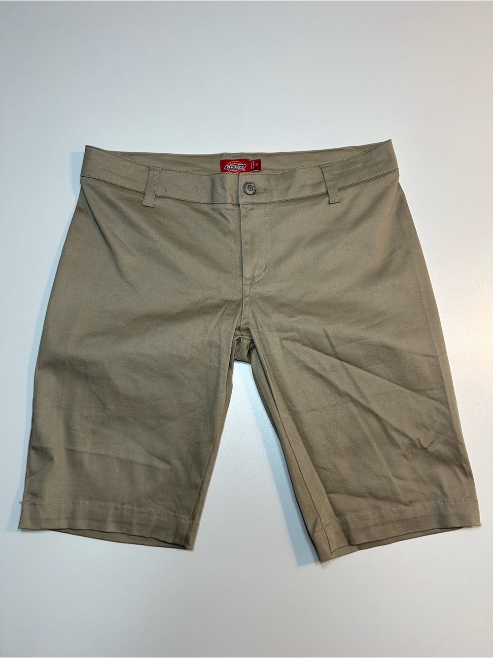 Dickies Perfect Shape Twill Stretch Bermuda Casual Chino Shorts Khaki